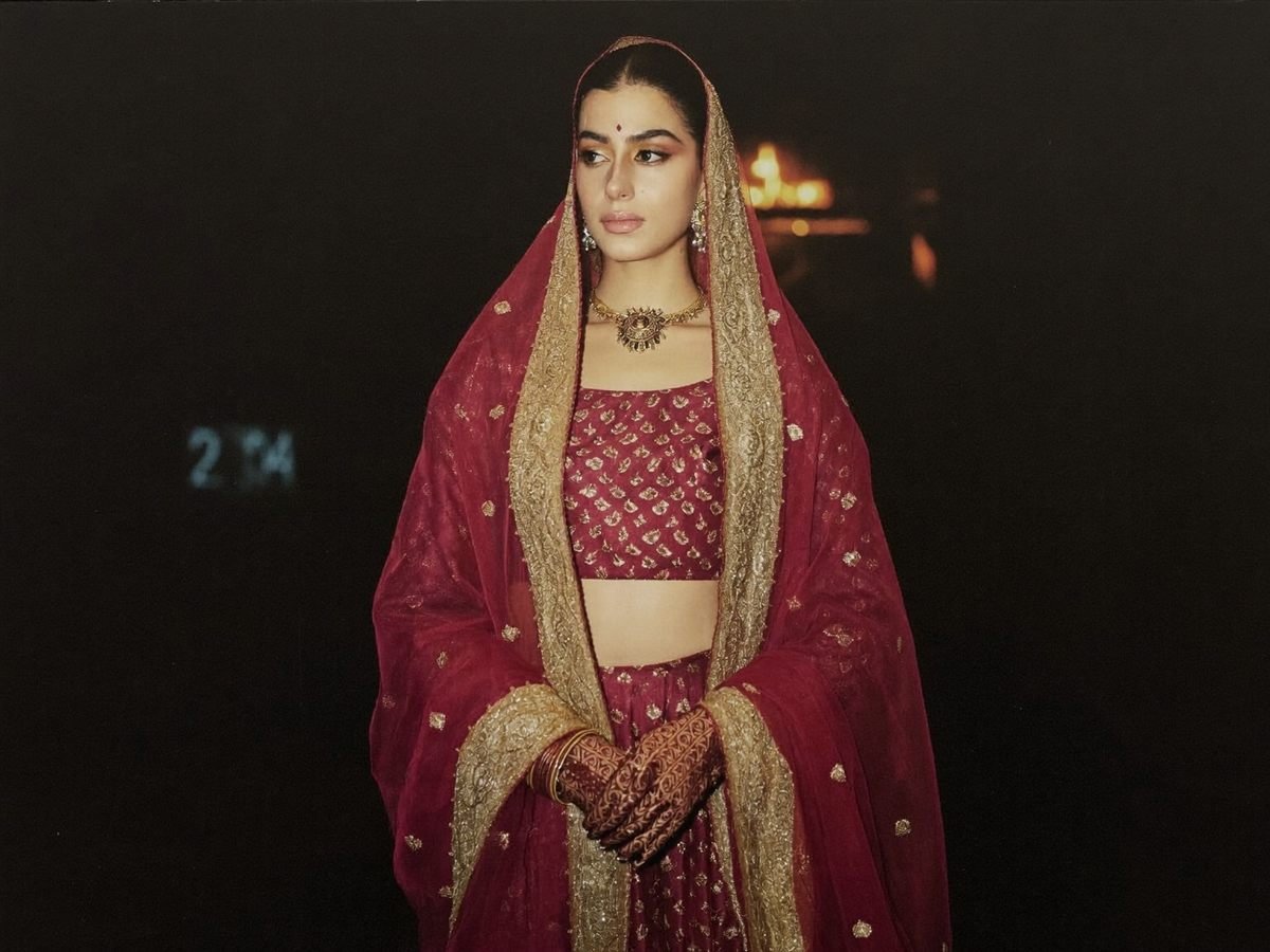 Bridal portrait with makeup and mehndi together, in the wedding outfit
